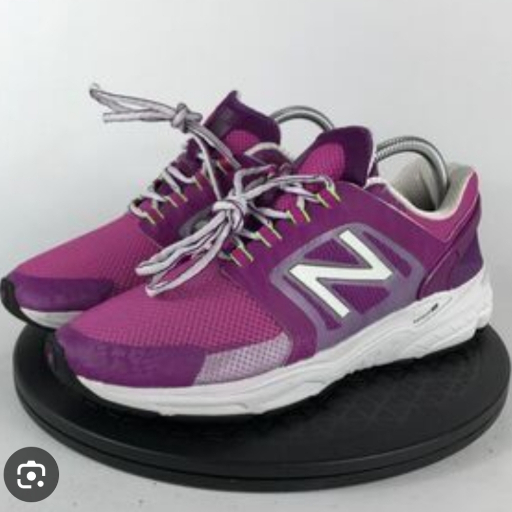 New Balance 3040 Women Running Shoes Size US 8.5 D